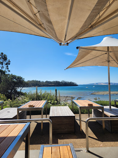 Peppermint Bay & Peppermint Bay Cruises