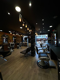 Photo n°2 de Barber School à Toulouse (Salon de coiffure)