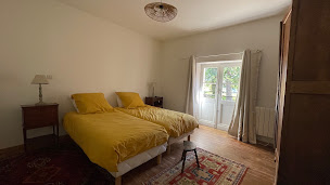 Photo n°6 de Gîte du Château Ezemar - Les Esseintes à Les Esseintes (Gîte)