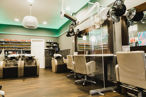 Charlie Taylor Hair & Beauty - Thumbnail