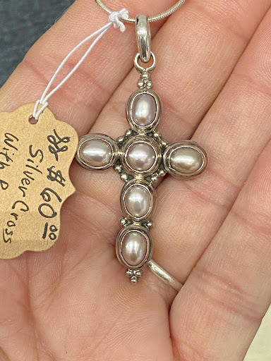 Lorrie’s Lakeside Creations - Thumbnail