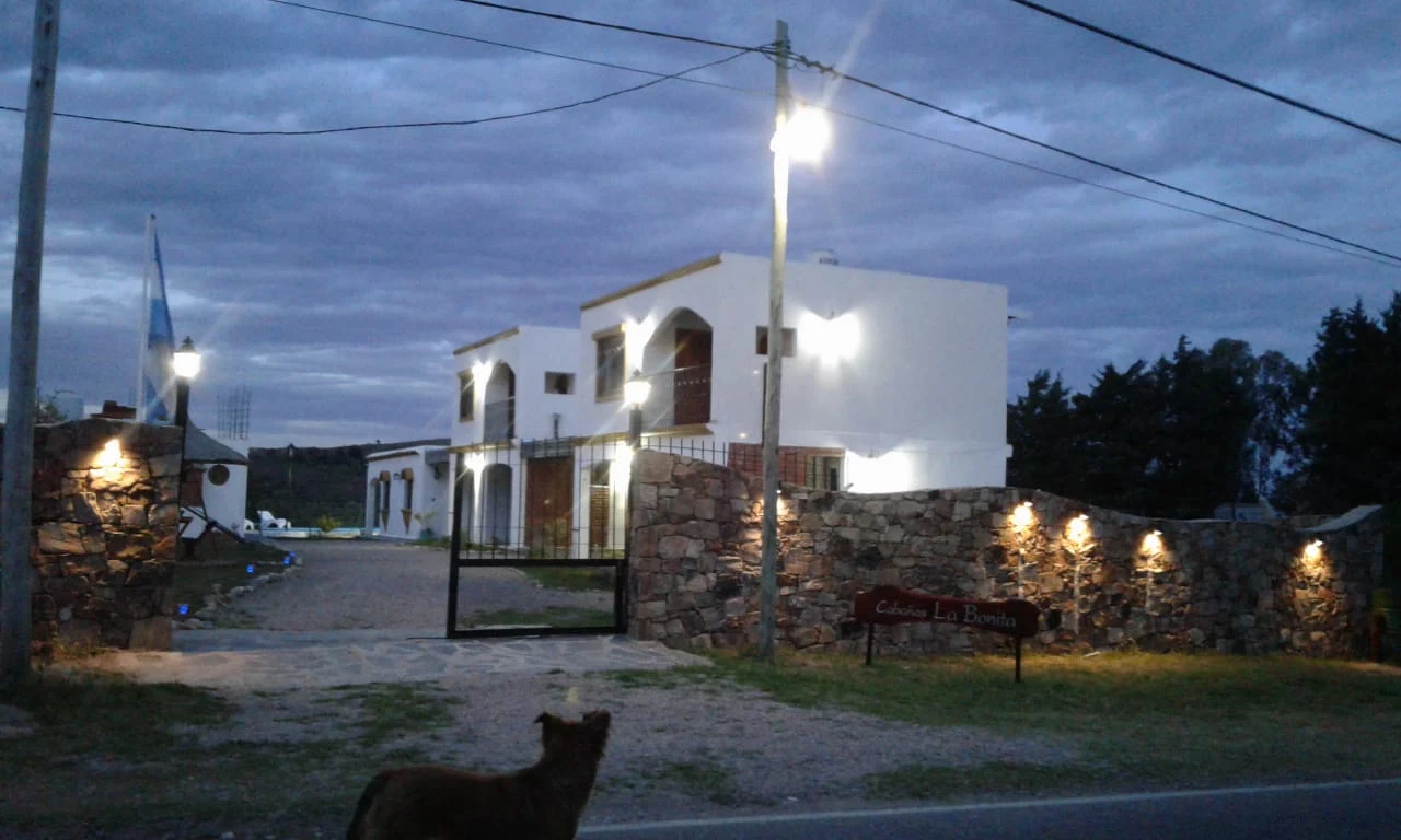 Cabañas la bonita