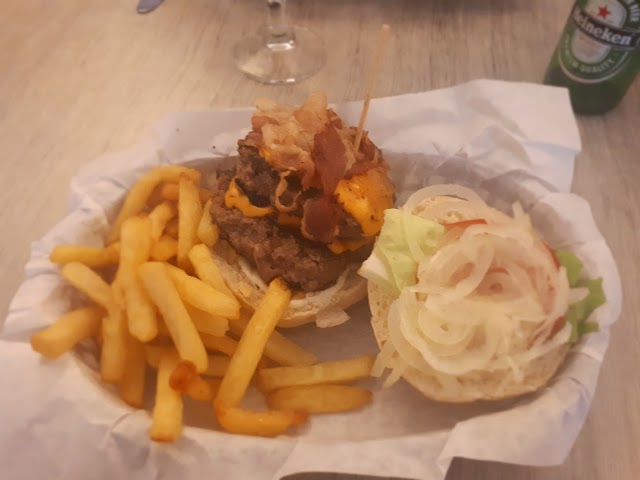 Burger House