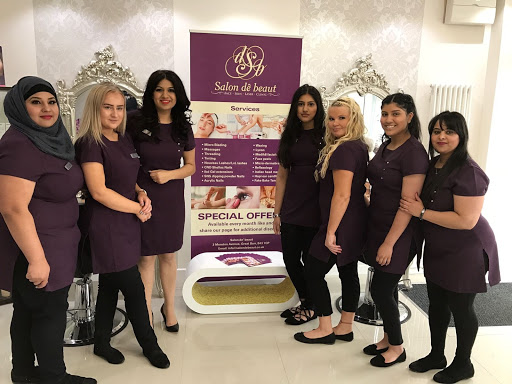 SALON DE BEAUT