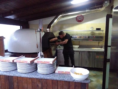 Photos of Madrigale