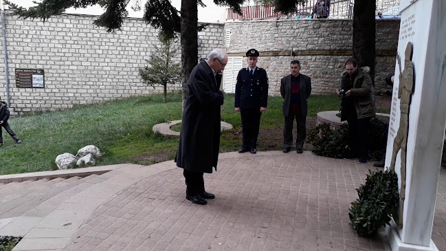 Σχόλια και κριτικές για το Είθισται