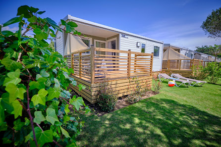 Camping Rodas Carrer de la Punta Falconera, 62, 17480 Roses, Girona, España