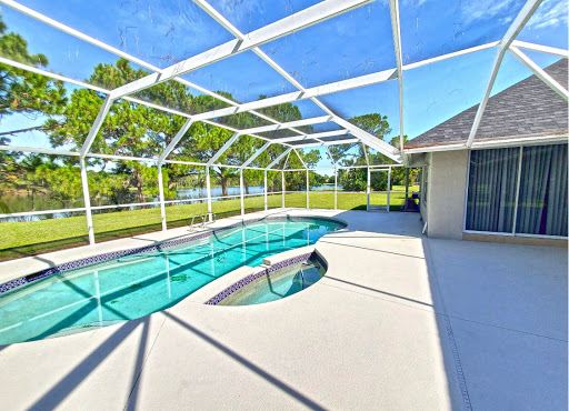 Dominique Spaur, Realtor- Blue Marlin Real Estate - Thumbnail