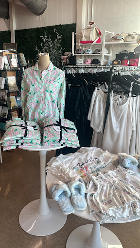 Emmacate Boutique - Visual