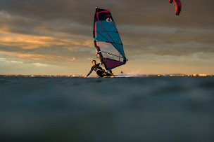 Photo n°2 de Mortefon Watersports à Port-la-Nouvelle (Club de sport)