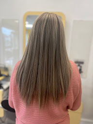 Photo n°8 de C.L Salon de coiffure PLEIN CIEL à Le Mée-sur-Seine (Magasin de cosmétiques)