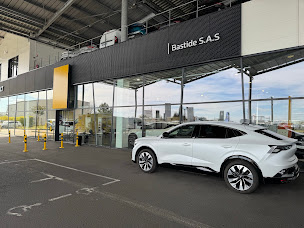 Photo n°13 de RENAULT LIBOURNE - RRG à Libourne (Concessionnaire automobile)