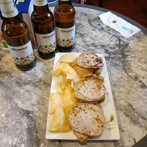 Bar Yimi - Visual