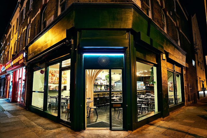 Rudie's by null