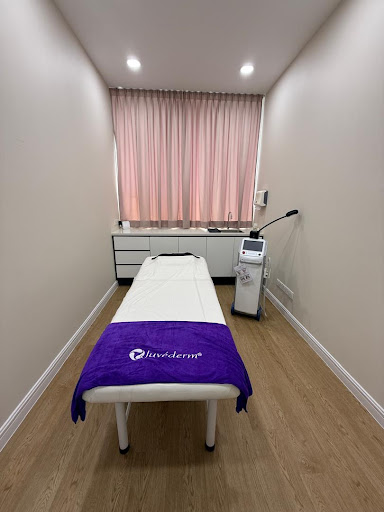 Five Clinic - Aesthetic Clinic Puchong
