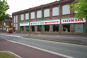 Photo n°2 de ANNE FAYE MOTOCULTURE - PONT L'EVEQUE à Pont-l'Évêque (Magasin de matériel de motoculture)