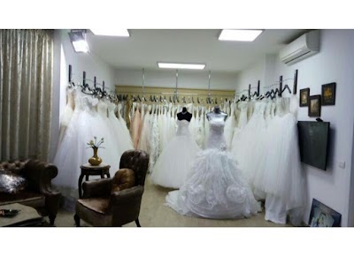 Photos of Miss loui Haute couture