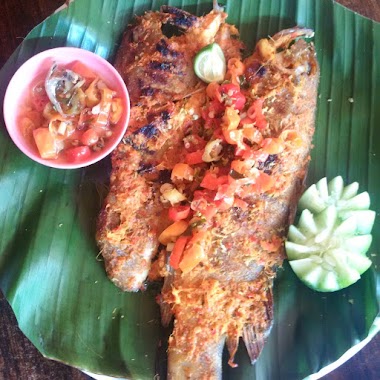 Ikan Laut Bakar APUK, Author: yaumil niam