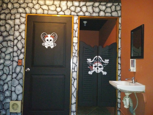 Bar Jolly Roger