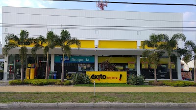 Photos of Exito express Yerbabuena