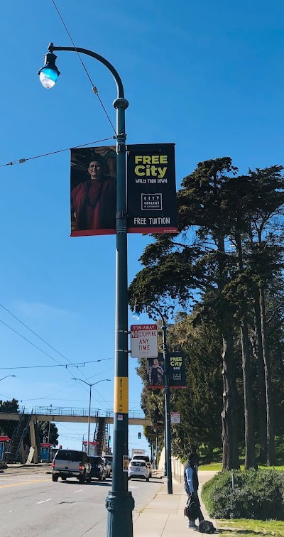 City College of San Francisco - Louise and Claude Rosenberg Jr. Library and Learning Resource Center