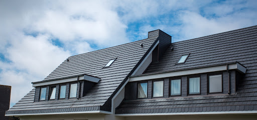 Coach Roofing - Visual