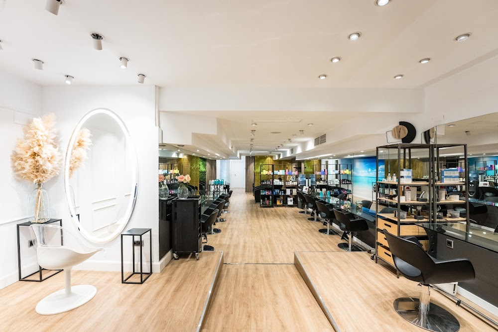 Le Petit Salon - Peluquería Barcelona - C/ Buenos Aires