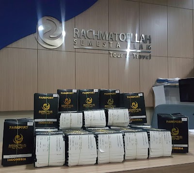 Photos of Rachmatoellah Semesta Alam