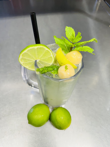 Robin’s Mojito Bar & Grill Gallery - United States