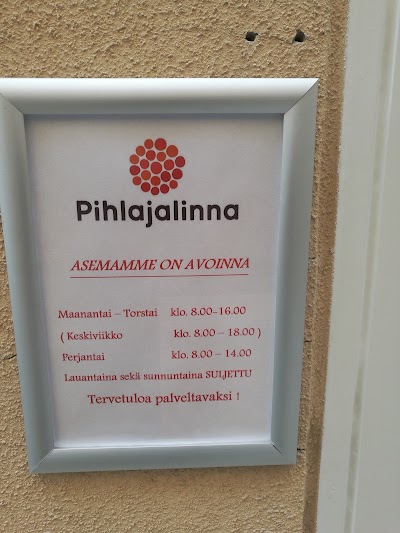 Photos of L&auml;&auml;k&auml;riasema Pihlajalinna H&auml;meenkyr&ouml;