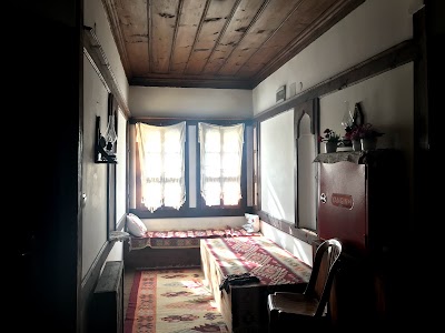 Photos of White House (BeyazKonak)