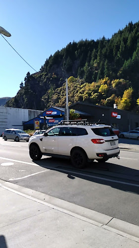 Reviews of Super Liquor Gorge Road in Queenstown - Liquor store