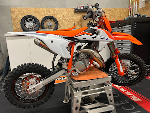 Photo n°4 de 114workshopbyTom à Saint-Vincent-de-Tyrosse (Atelier de réparation pour motos)