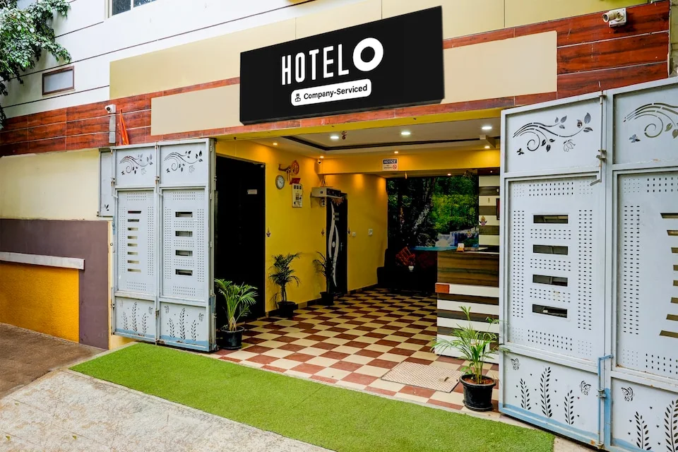 Hotel O Ganakkal Near BGS Hospital Junction formerly Omkar Inn.
