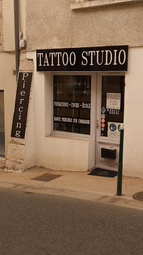 Tattoo Studio Piercing Gex - Thumbnail