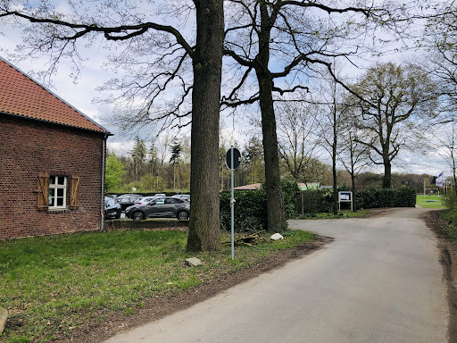 Parkplatz Schloss Haag Gallery - Germany