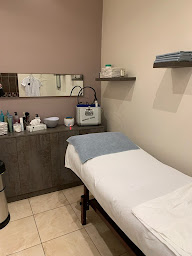 Photo n°11 de Mod's Hair à Le Raincy (Salon de coiffure)