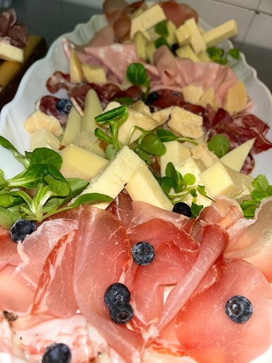 L'OraBlù Bistrot Gallery - Italy