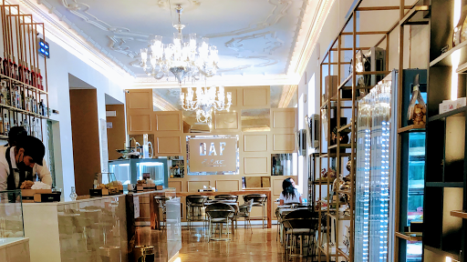 DAF Èlite - A Torino, Pasticceria e Gelateria Artigianale, Caffetteria, Aperitivo.