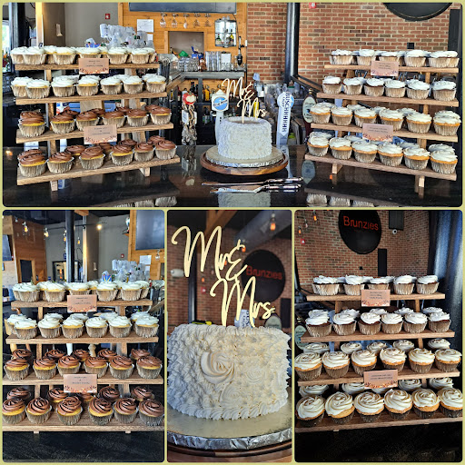 Cakes by Jen Musser
