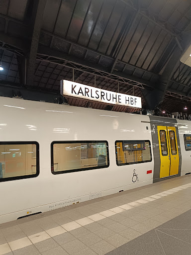Karlsruhe Hbf - Thumbnail