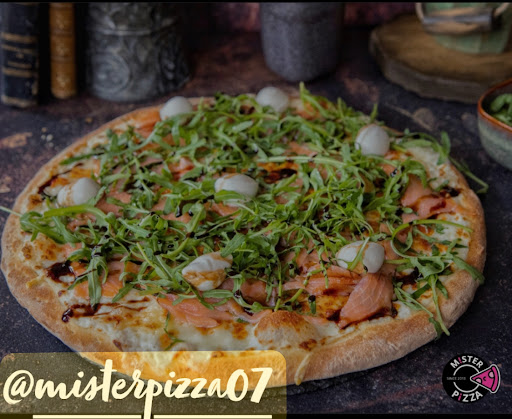 Photo 2 - Mister Pizza