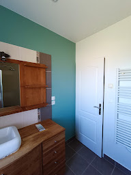 Photo n°12 de MIEZ peinture à Pouzay (Peintre en bâtiment)