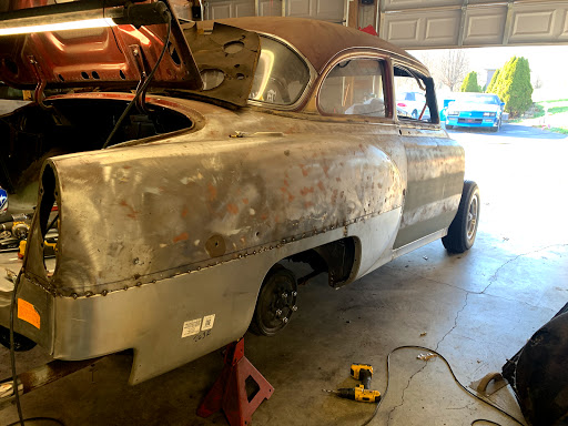 Hillbilly’s Hot Rods
