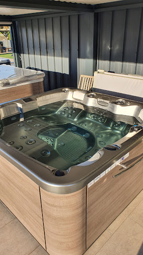 Photo de Oasis Piscines & Spas 62 Béthune - Piscine Décors Jardins