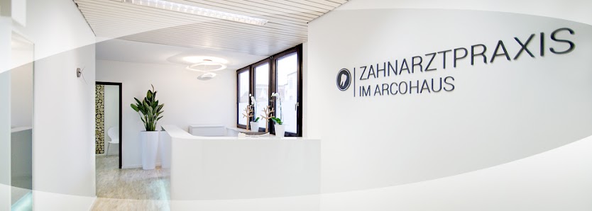 Zahnarztpraxis im Arcohaus - Dr. Dariusz Marcinczak - Deggendorf