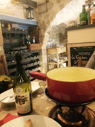 Photo n°32 de Le P'tit Caveau à Saint-Hippolyte (Restaurant français)