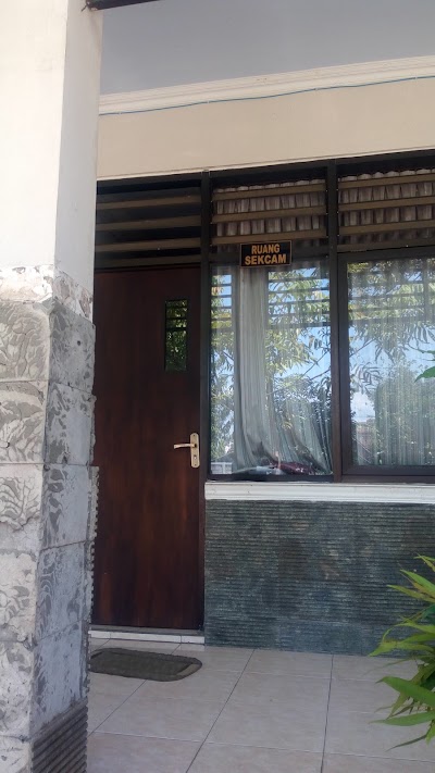Photos of Kantor Kecamatan Gampengrejo