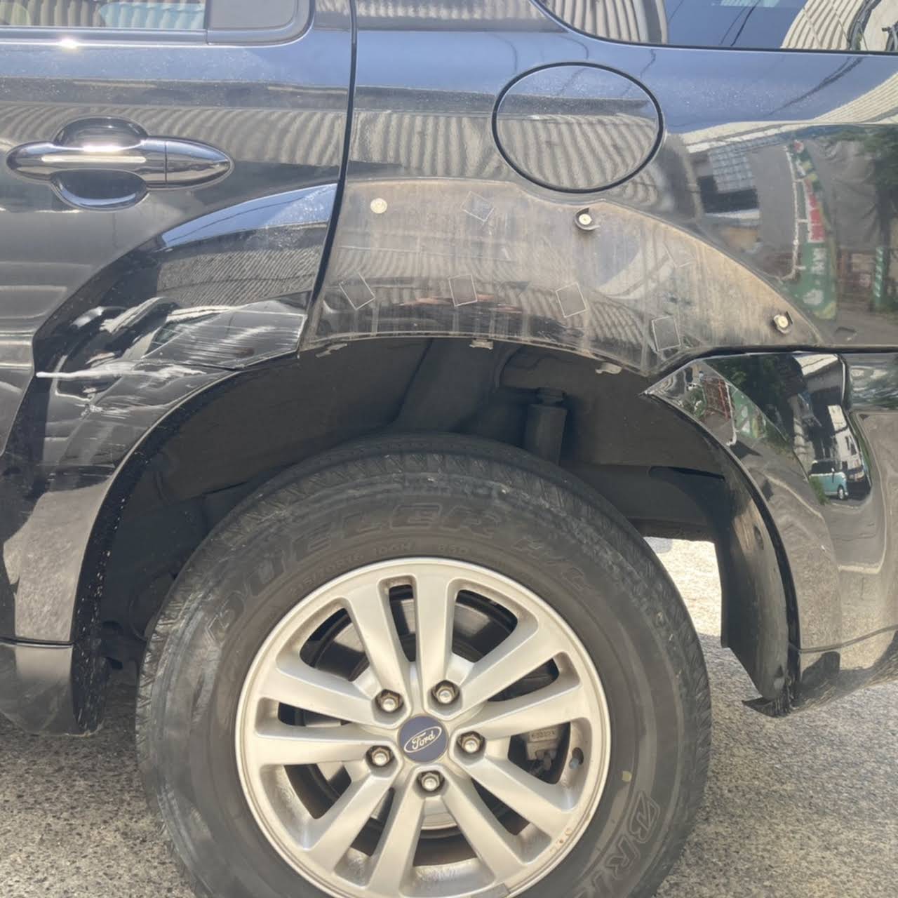 板金塗装イルマ自動車 車のへこみ 擦り傷の修理 安心 納得価格