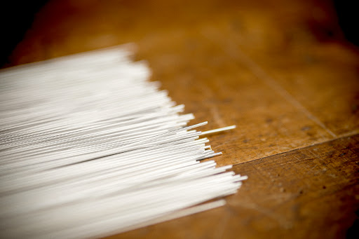Knobloch Strings - Visual